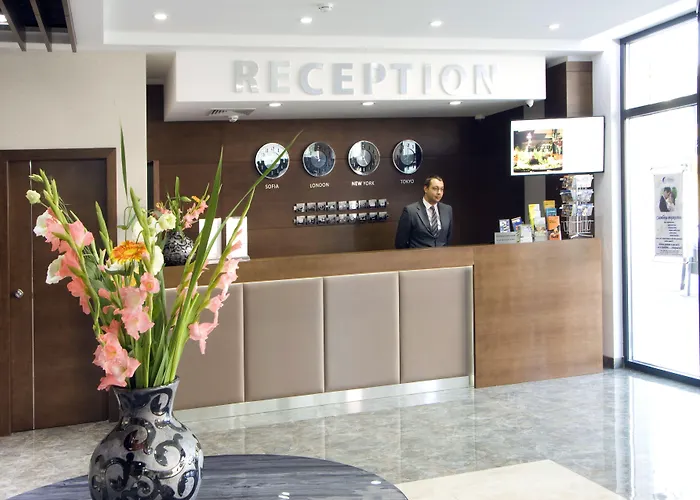 索非亚中心大酒店 4* 索菲亞