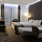Central Hotel Sofia Hotell 4*