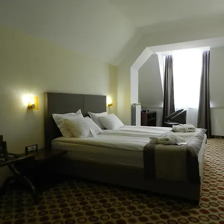 Hotell Central Hotel Sofia 4*